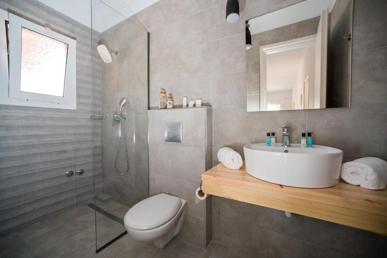 דאסיה Averto Corfu Apartments מראה חיצוני תמונה