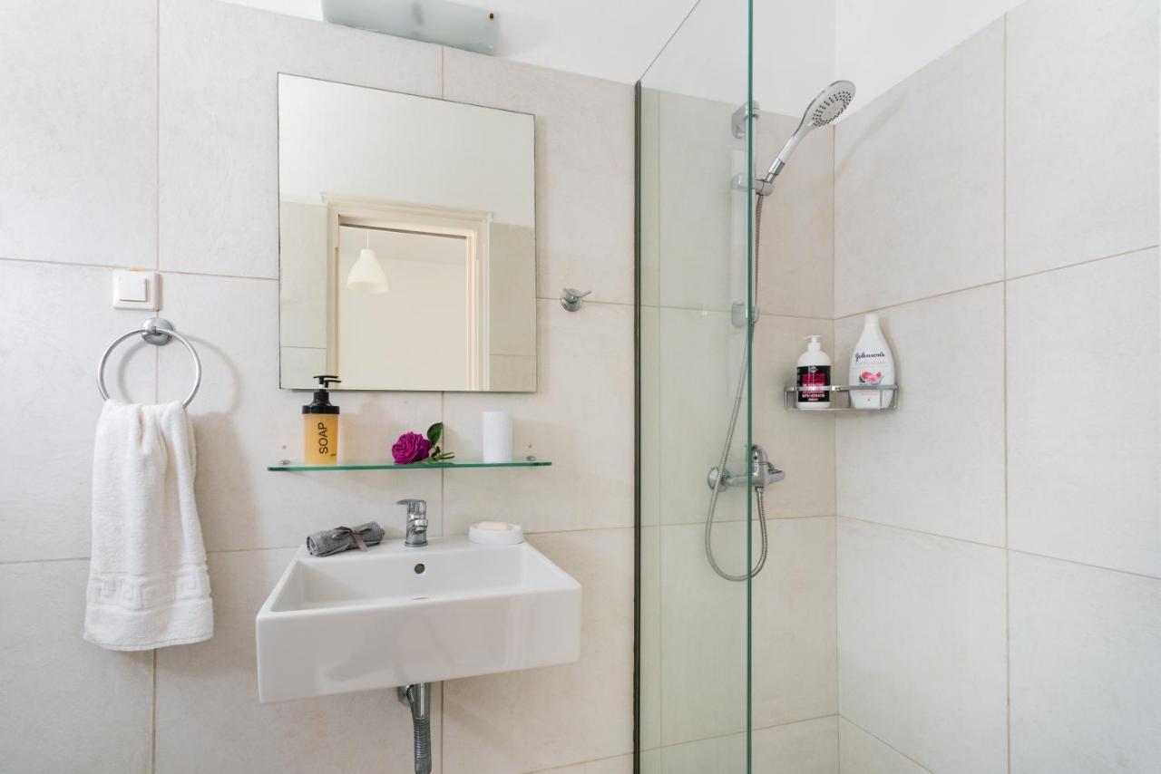 דאסיה Averto Corfu Apartments מראה חיצוני תמונה