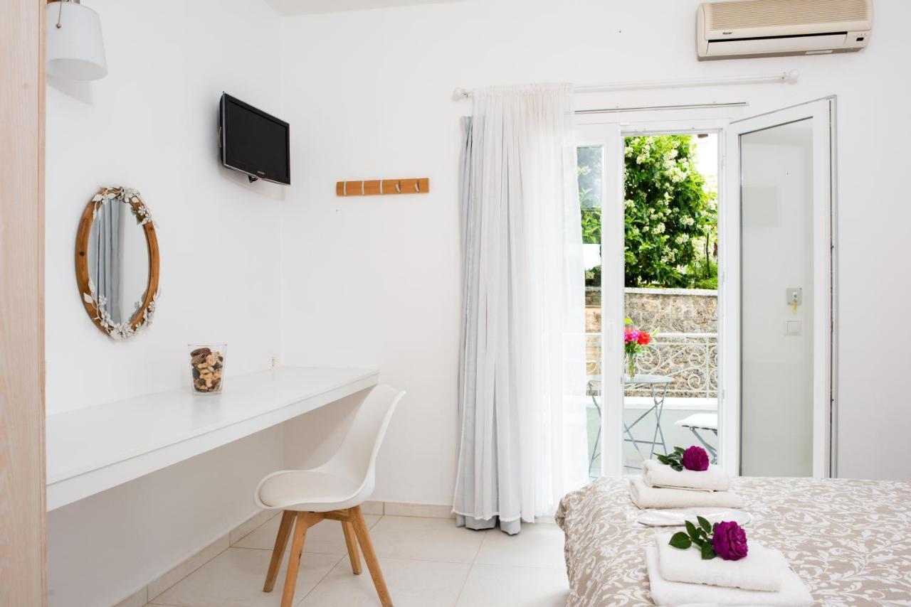 דאסיה Averto Corfu Apartments מראה חיצוני תמונה
